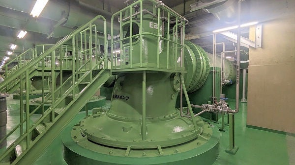 ポンプ室内の排水ポンプ