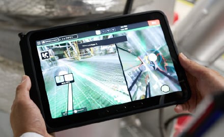 四足歩行ロボット
